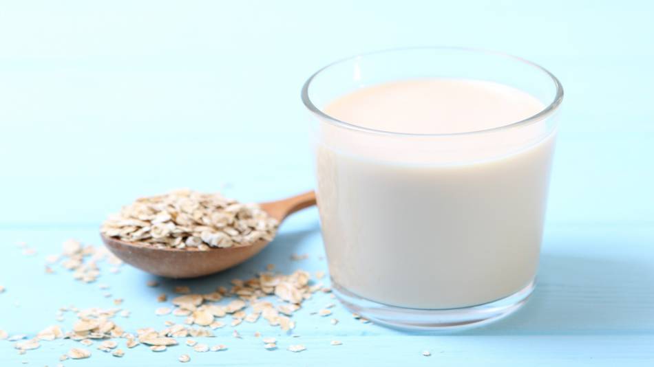 Oat Milk Benefits &  Health Information