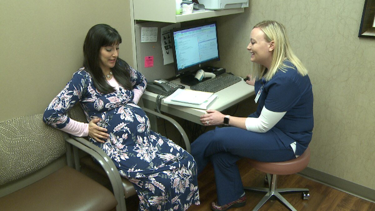 Pregnant After 35: Gestational diabetes test and vaccines