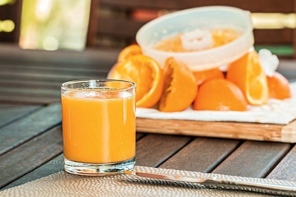 Study: New research finds drinking 100% fruit juice does ...